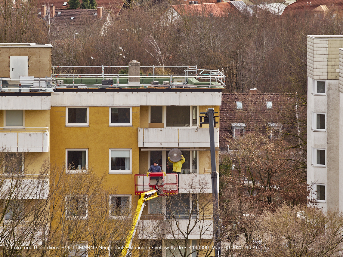 09.03.2023 - Fassadensanierung und Balkonentfernung am Karl-Marx-Ring 57c